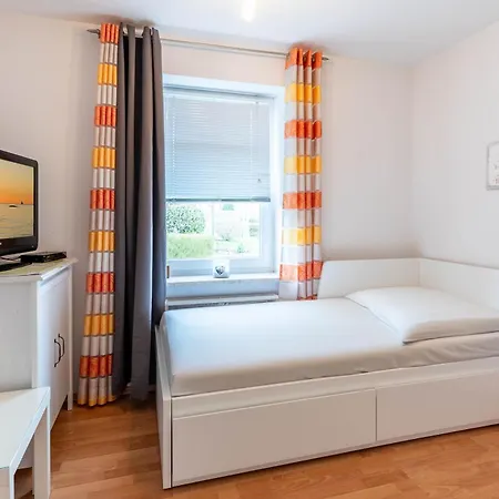 Hs Am Weidengrund Whg 2 * Boltenhagen (Ostseebad)